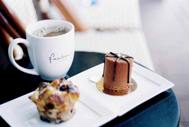 Faubourg Cafe by porkchopsandy on Flickr.