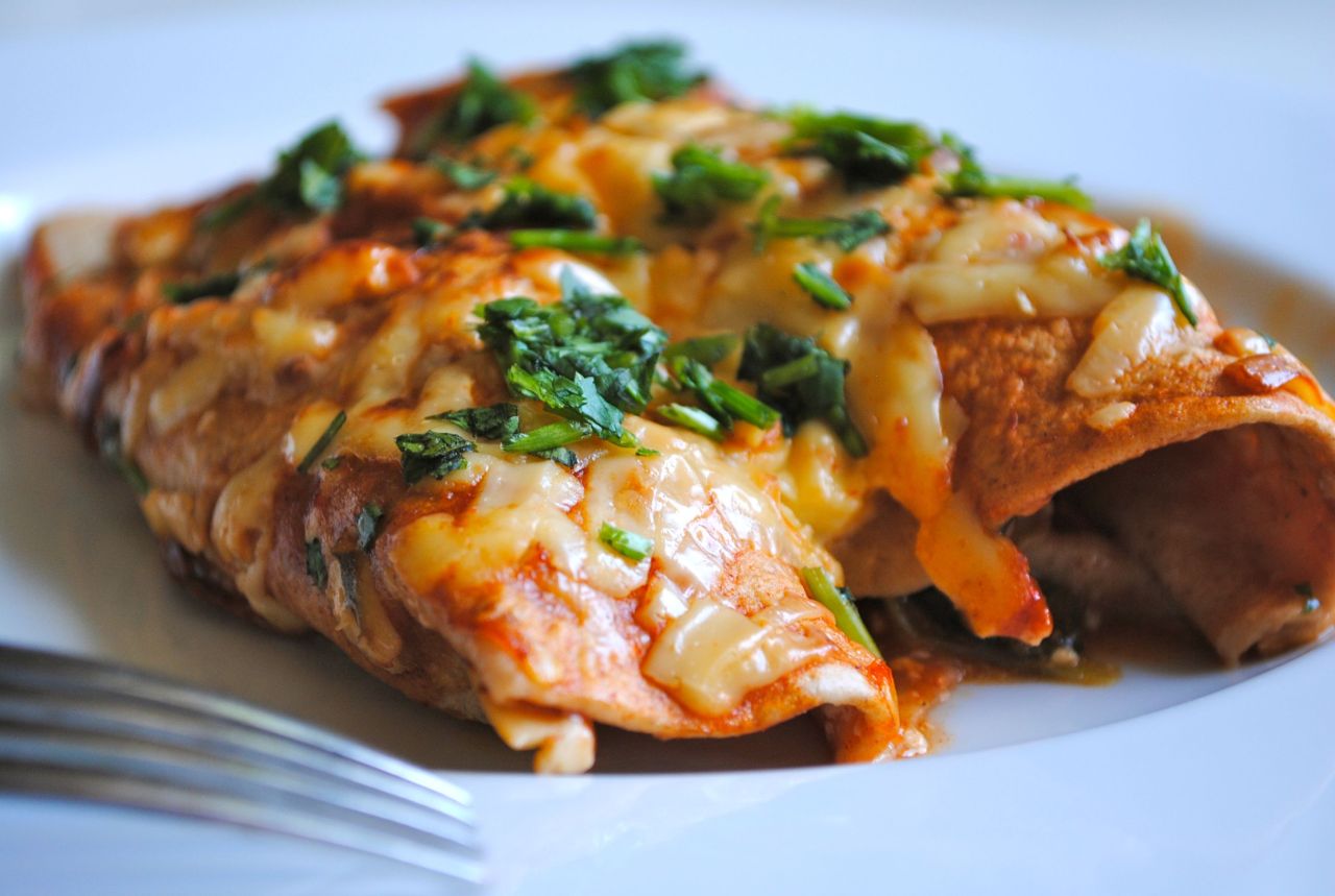 Recipe: Spicy Chicken & Spinach Enchiladas
