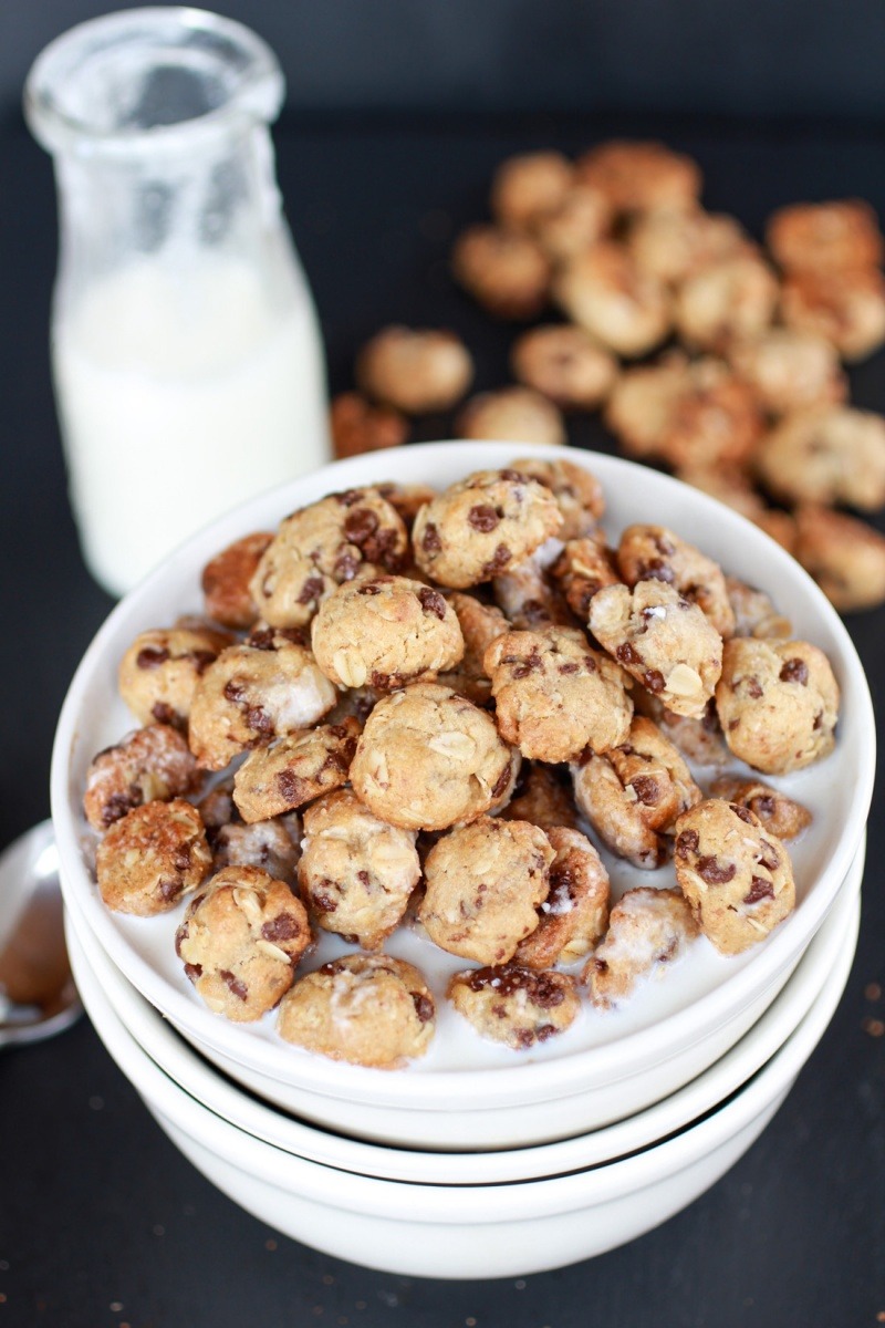 Recipe: Oatmeal Chocolate Chip Cookie Cereal