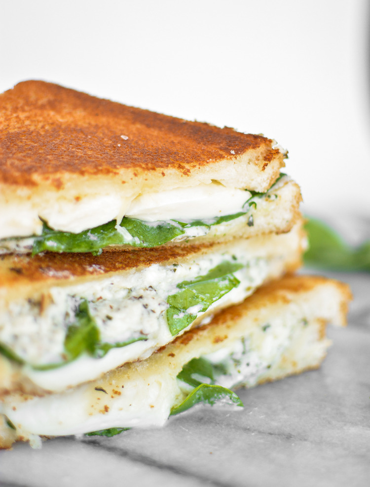 Garlic White Pizza Grilled Cheese
