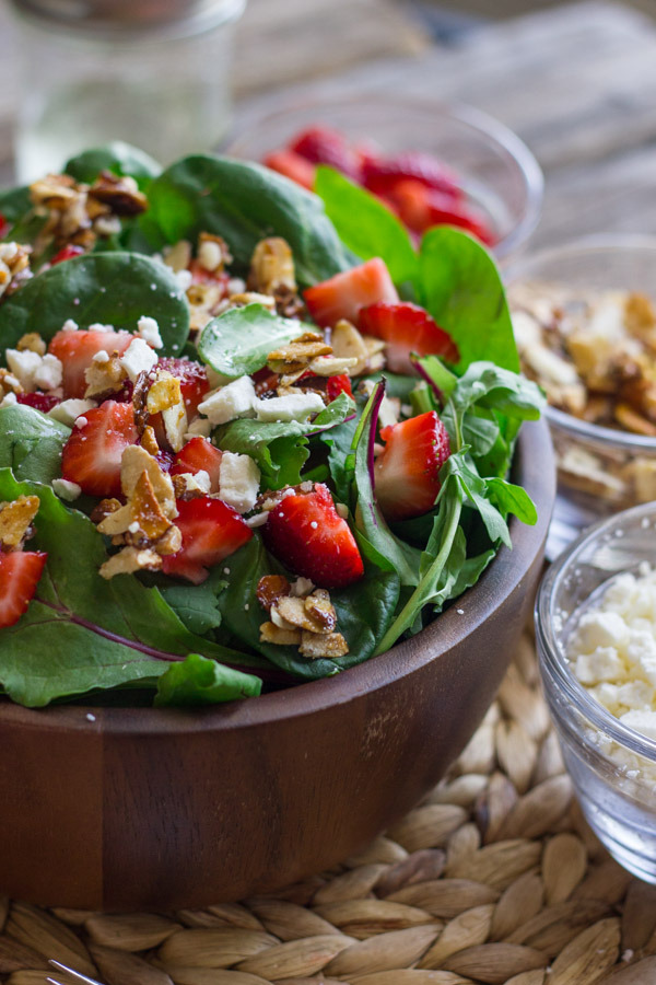 Strawberry and Spinach Salad With Almond Vinaigrette